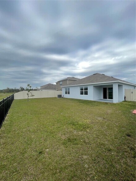 Building Photo - 33724 Jasmine Star Lp