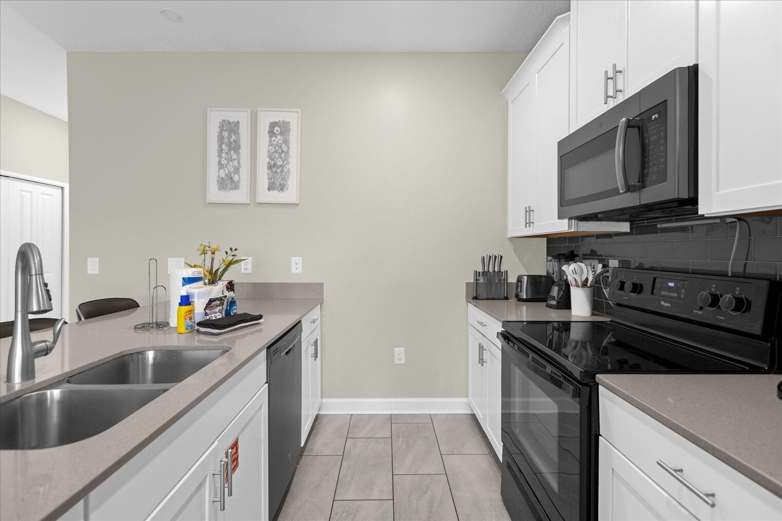 Building Photo - 770 Pebble Beach Dr
