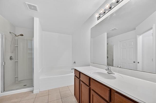 Building Photo - 204 Lamont Rd