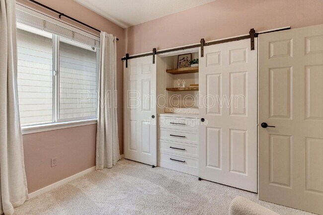 Building Photo - 21724 SW Vintner Ln