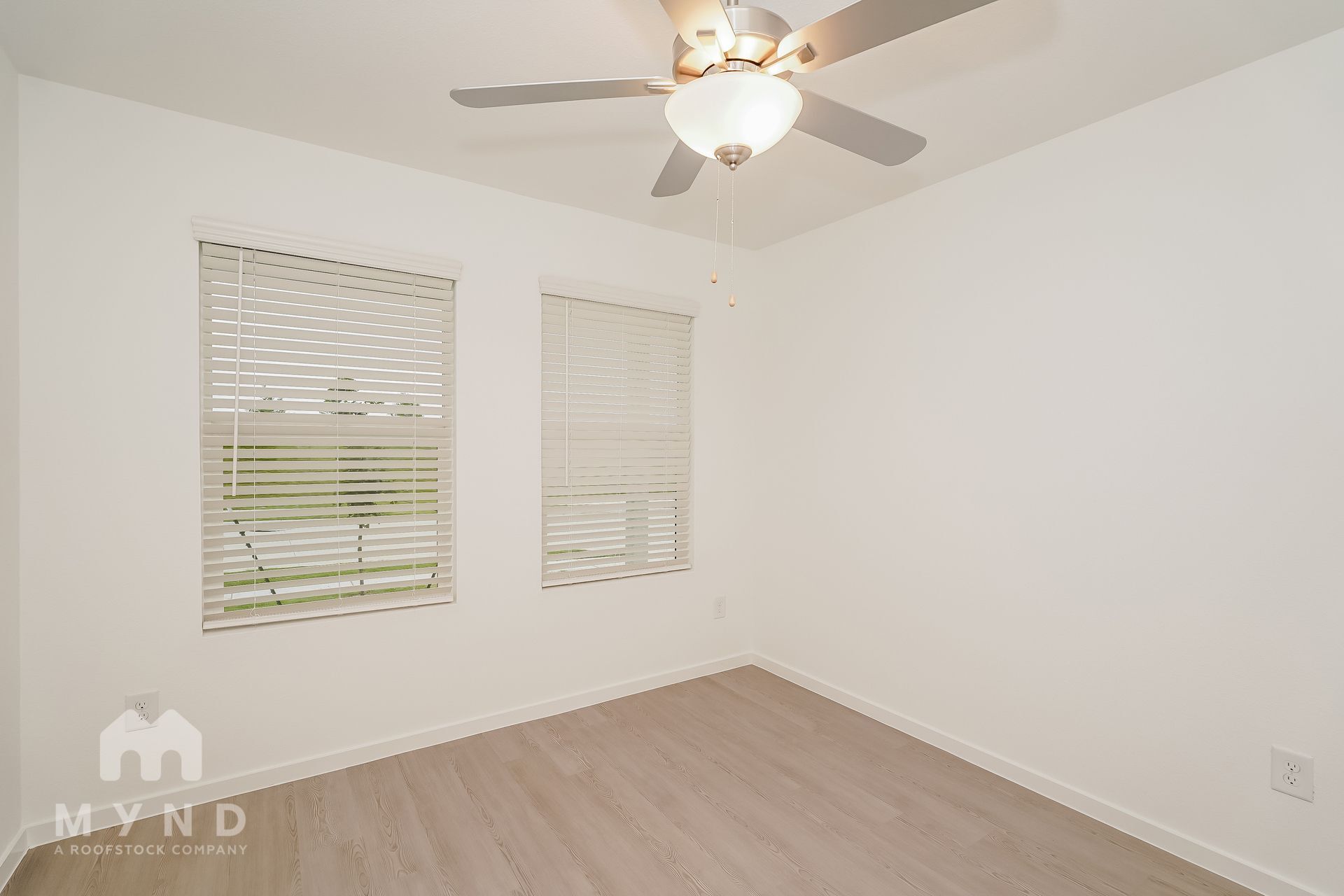 Building Photo - 2640 Mistwood Dr