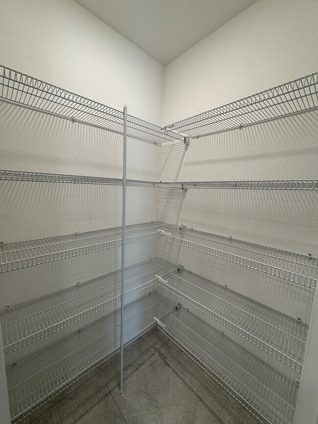 Building Photo - 13009 Majestic Garden Ln