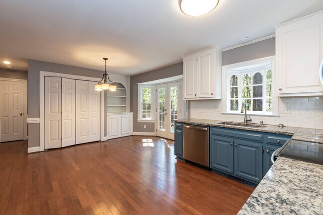 Building Photo - 7 Weathergreen Ct