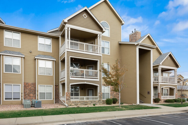 Primary Photo - 6021 Castlegate Dr W