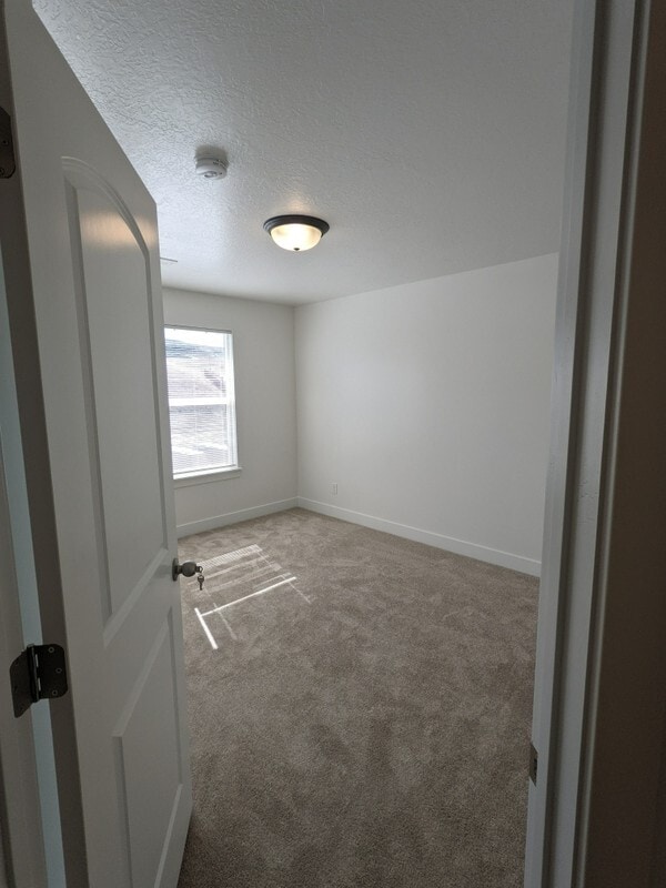 Building Photo - 16127 S Truss Dr