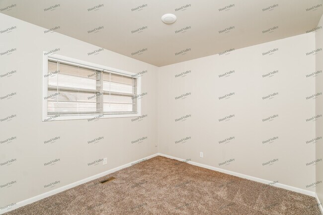 Building Photo - 8637 E 29th St