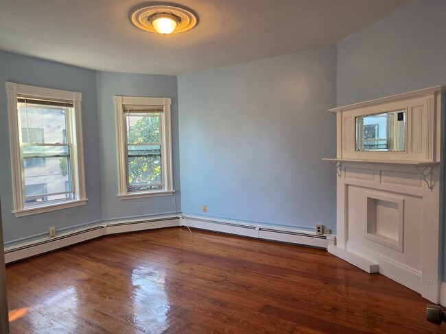 Building Photo - 5 Greenmount St