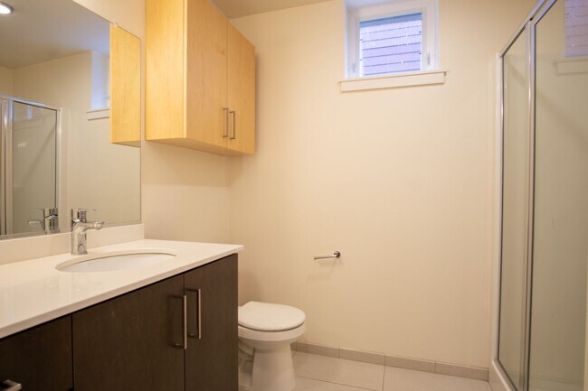 Building Photo - Modern & Chic Corner 1-Bed w/Private Balcony!