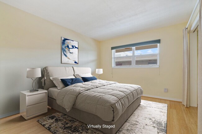 Building Photo - 1510 SE 15th St