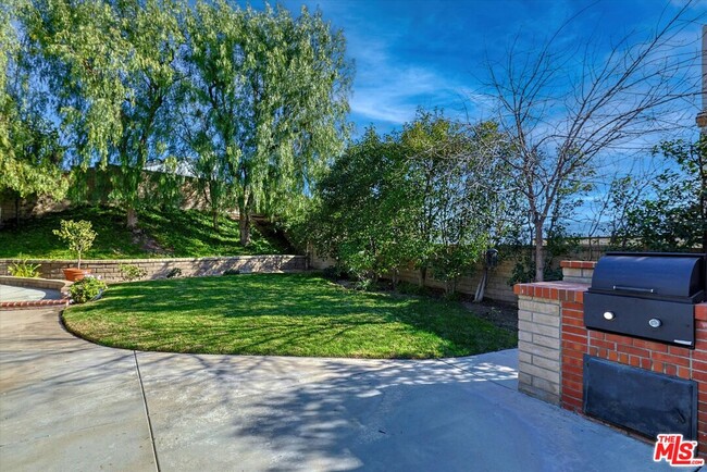 Building Photo - 17141 Nevette Ct