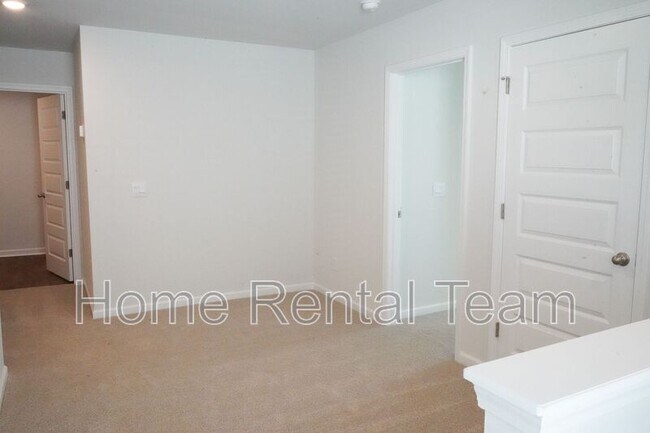 Building Photo - 416 Coconut Dr