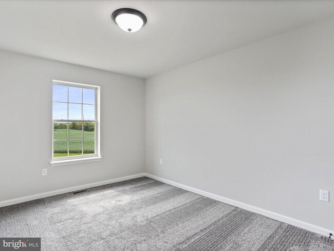 Building Photo - 129 Delano Dr