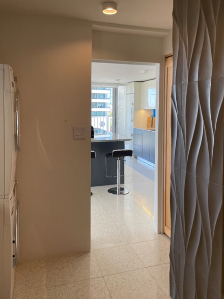 Building Photo - 1350 Ala Moana Blvd