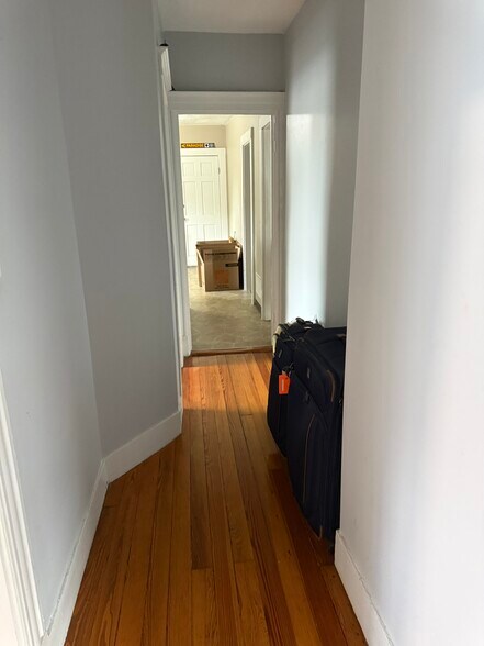 Hallway - 23 Fair Oaks St