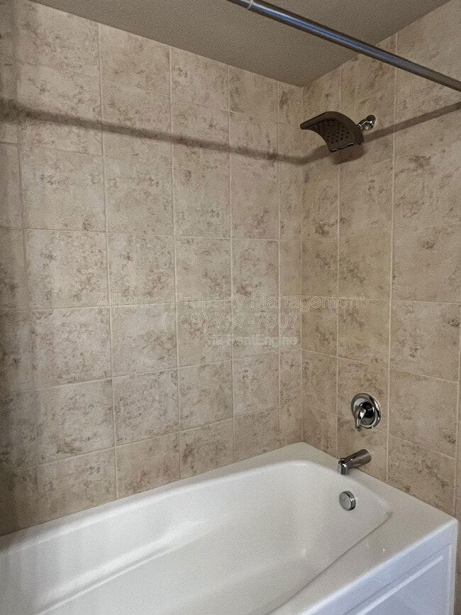 Building Photo - 7506 Red Creek View