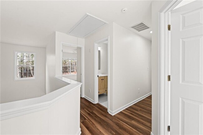 Building Photo - 3736 Castle View Ct