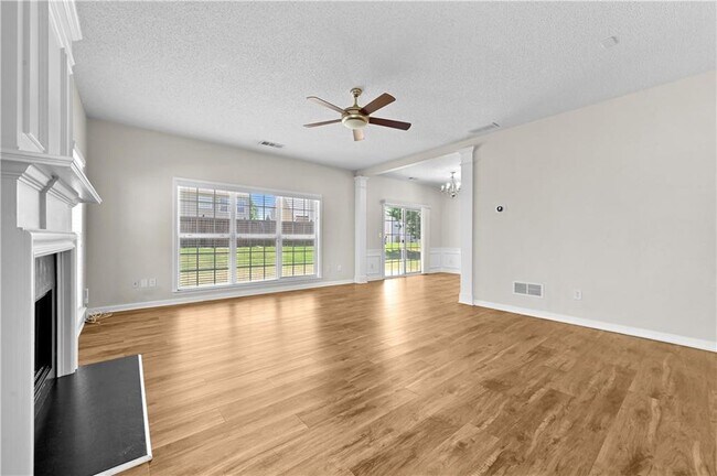 Building Photo - 9005 Ruel Ln