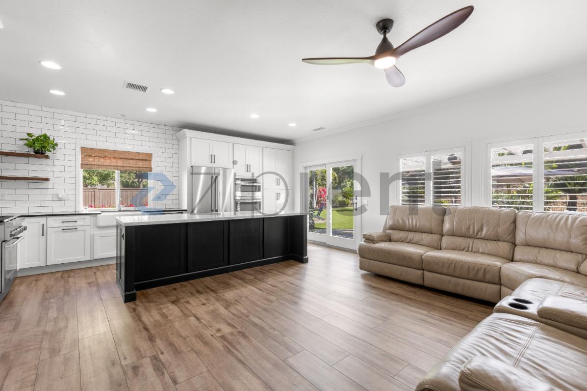 Building Photo - 3266 Meadow Grass Ln