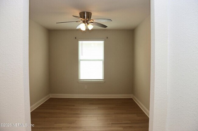 Building Photo - 13184 Holsinger Blvd