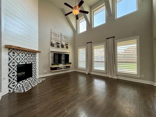 Building Photo - 509 Lomax Ln