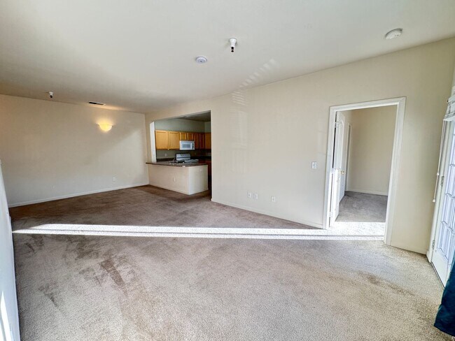 Building Photo - 200 Talus Way