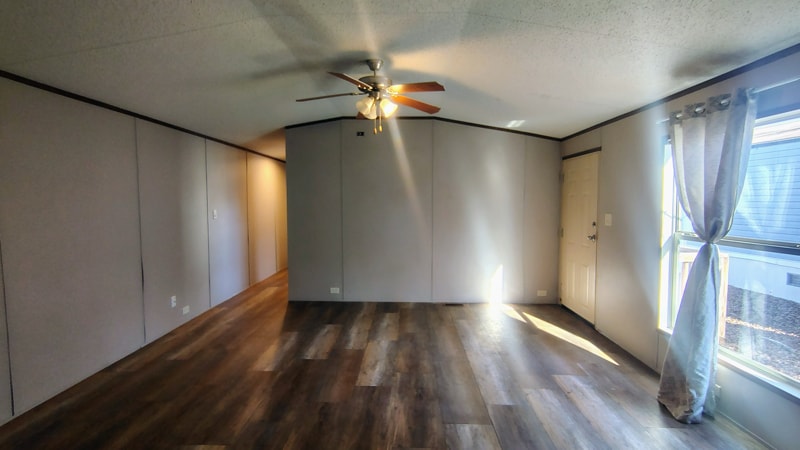 Building Photo - 1920 NW Wilcox Ct