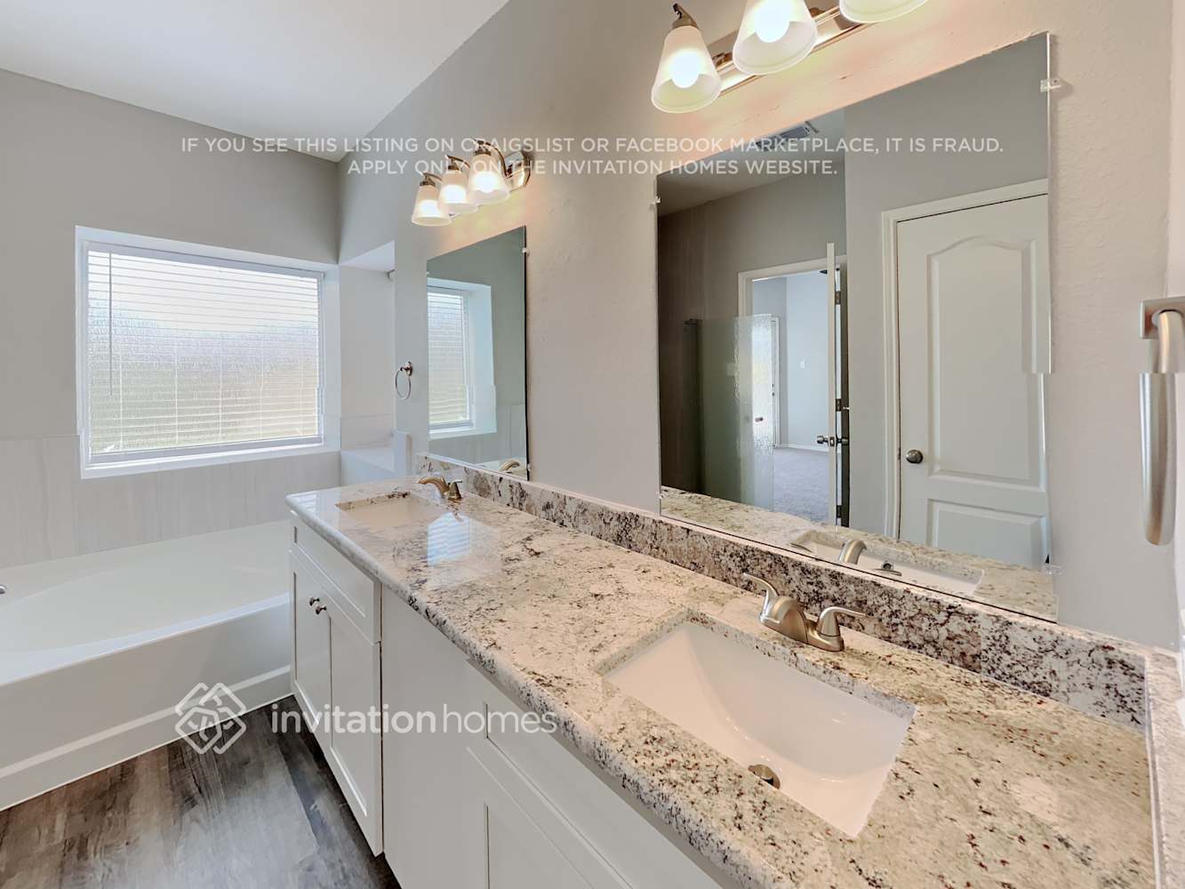 Building Photo - 828 Sansome Dr