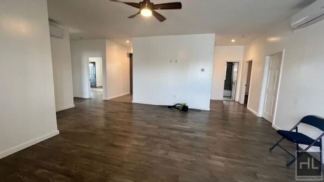 Building Photo - 4 bedroom in BROOKLYN NY 11210