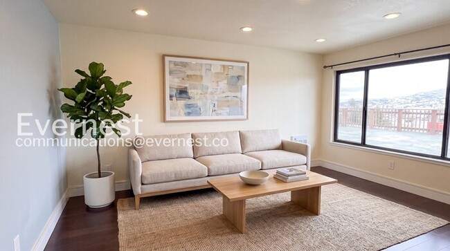 Building Photo - 1-Bed/1-Bath Condo/Voucher Accepted/Available Now!