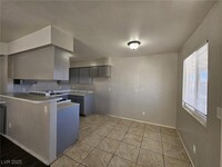 Building Photo - 4224 N Vornsand Dr