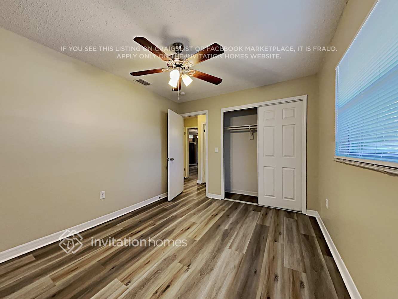Building Photo - 620 Swallow Dr
