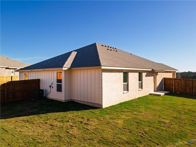 Building Photo - 202 Adley Avenue