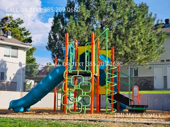 Building Photo - 756 W 600 N