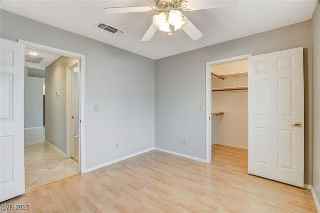 Building Photo - 4432 Crimson Leaf Dr