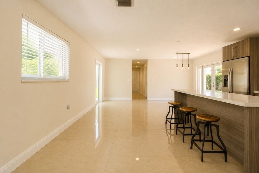 Building Photo - 9421 SW 150th St