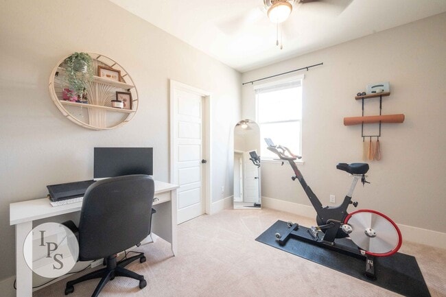 Building Photo - Madera Tesoro Viejo - Beautiful Hillside Village 2-Story Home, 4BR/3BA, SOLAR, Community Pool + L...
