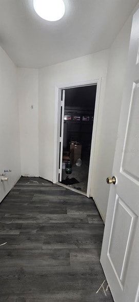 Building Photo - 5329 Kasper St