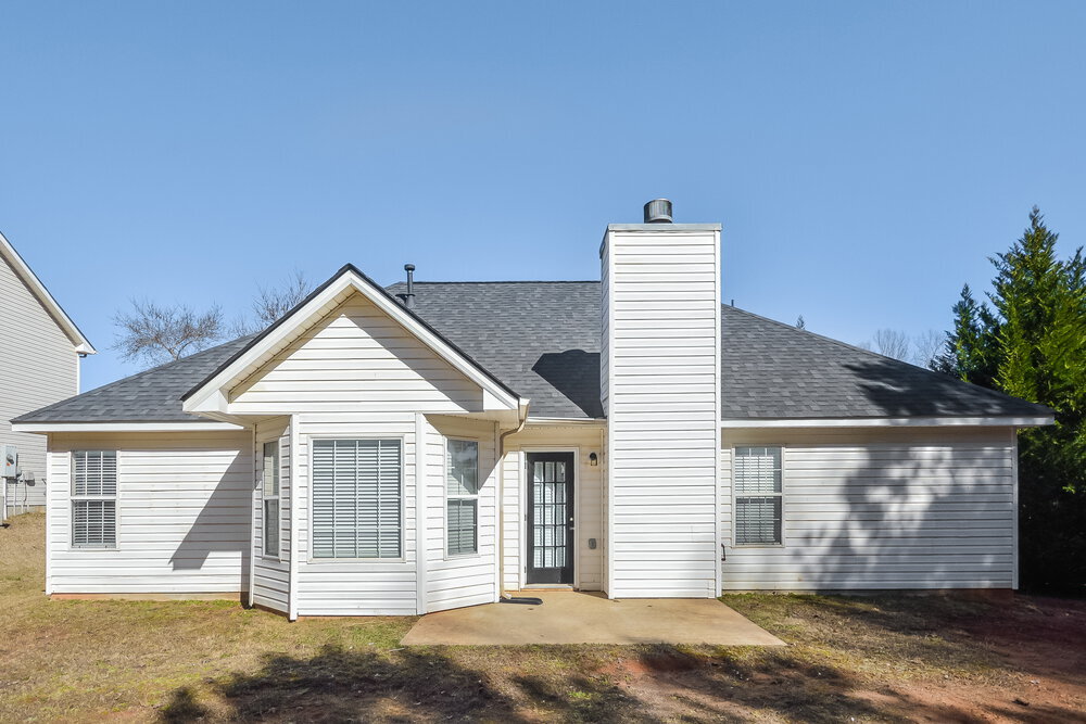 Building Photo - 180 Creekview Blvd