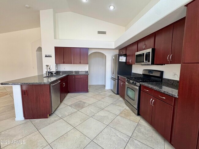 Building Photo - 6510 W Behrend Dr