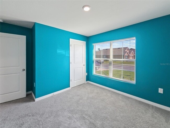 Building Photo - 304 SE 66th Ct