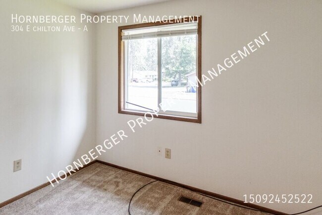Building Photo - 304 E Chilton Ave