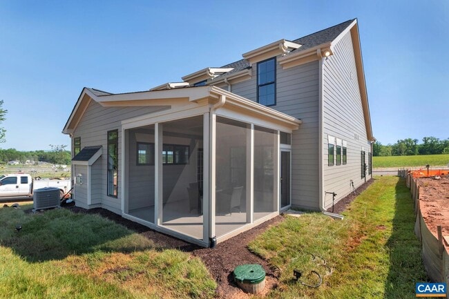 Building Photo - 2132 Northside Dr