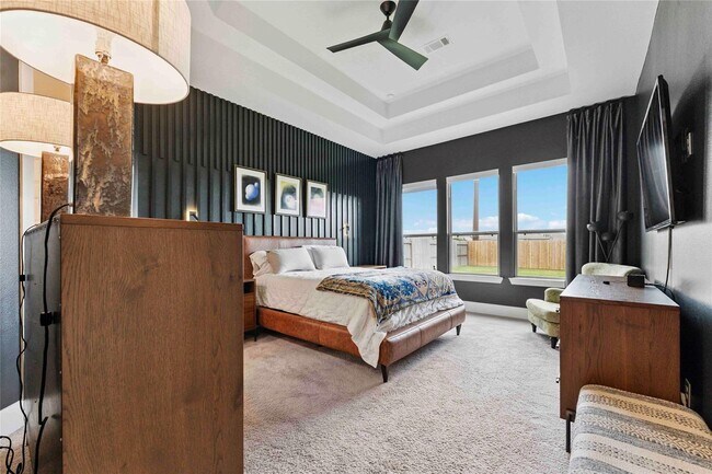 Building Photo - Beautiful Home in Sienna