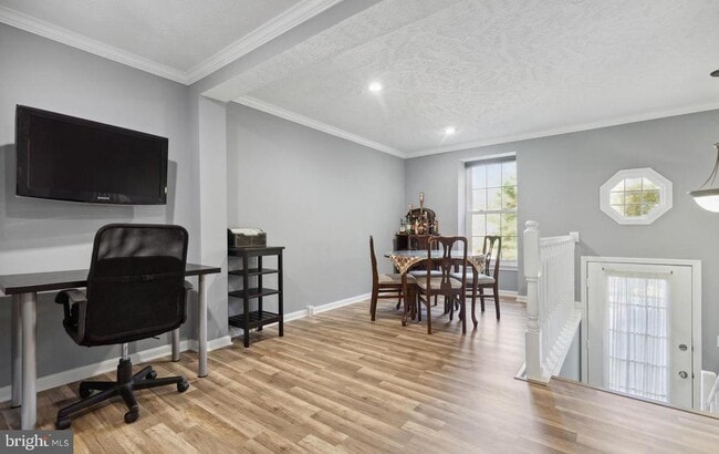 Building Photo - 1679 Fieldthorn Dr