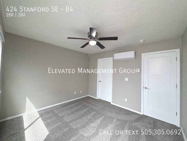 Building Photo - 424 Stanford Dr SE