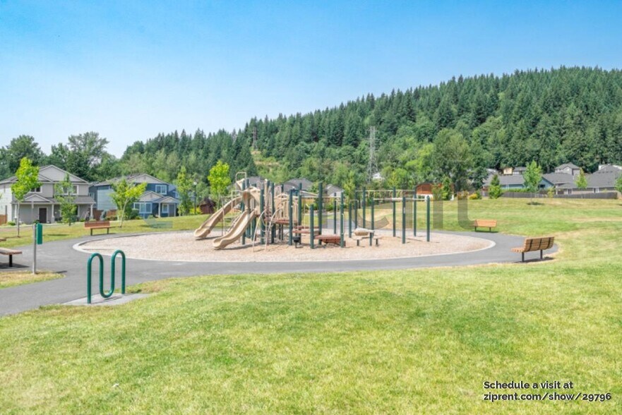 Building Photo - 6486 N 89th Ave