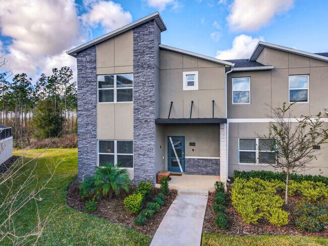 Building Photo - 260 Ocean Course Ave
