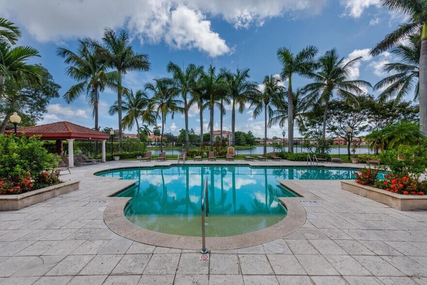 Building Photo - 4171 San Marino Blvd