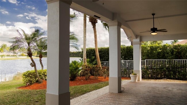 Building Photo - 2288 Quail Roost Dr