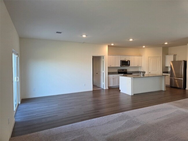 Building Photo - 5903 Grantgrala Dr